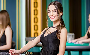 Đội ngũ chuyên nghiệp của VND88 Casino đang làm việc với công nghệ hiện đại
